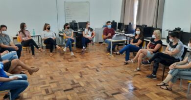 Reunião aconteceu no Centro Educacional Municipal Professora Herminda Ivanir Ferraz