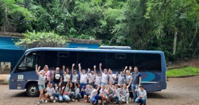 Estudantes puderam conhecer pontos famosos na maior cidade do Oeste catarinense