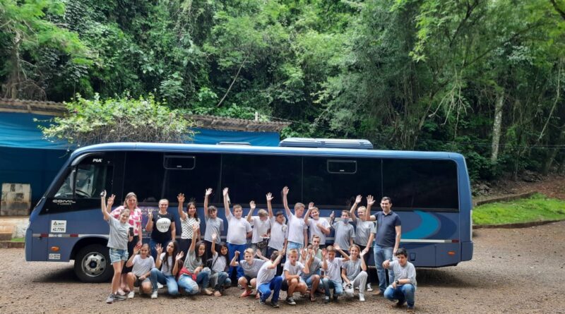 Estudantes puderam conhecer pontos famosos na maior cidade do Oeste catarinense